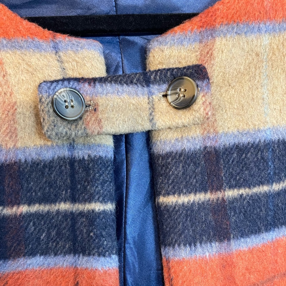 Re-Named Plaid Cape Size M - Picture 4 of 9